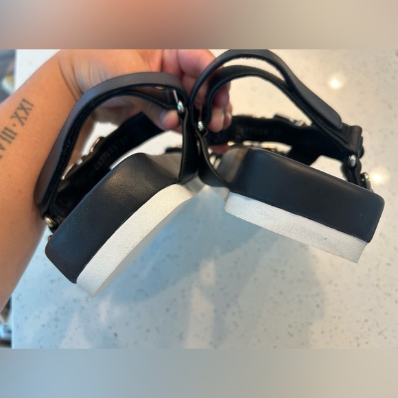 AGL Sandals Black Leather Flatform Buckle Slingback Adjustable Size 37 - Picture 5 of 9